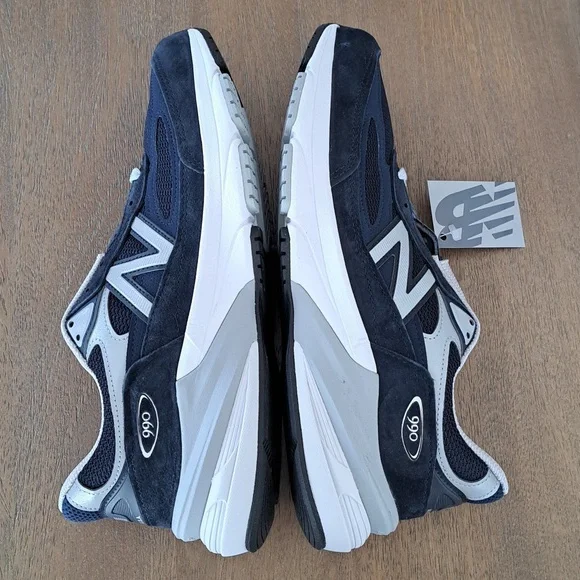 New Balance Made in USA 990v6 Running Shoe - Color: Navy/White - Size: Men 10.5 - Picture 7 of 10